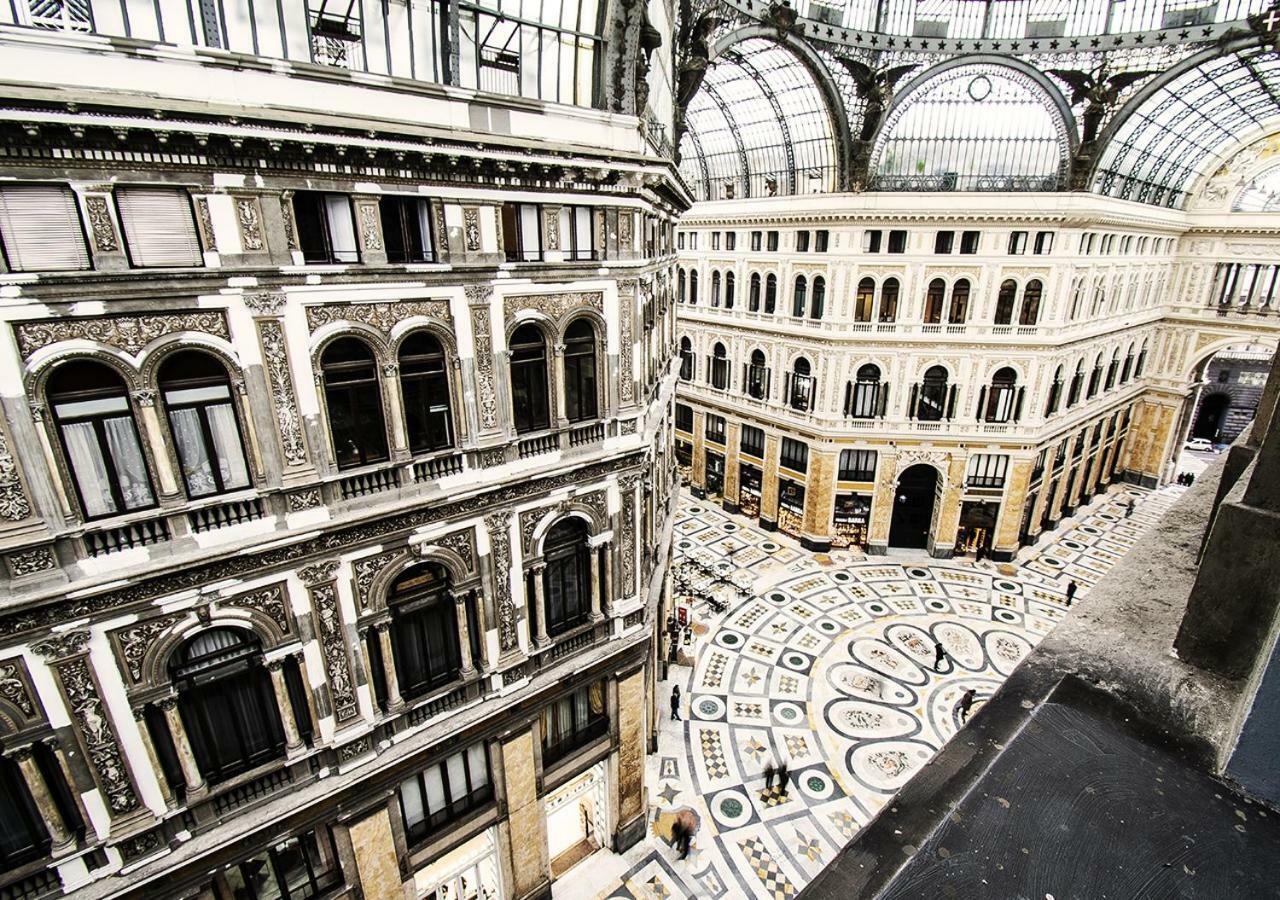 Domus Sibyllina, Galleria Umberto I Наполи Екстериор снимка